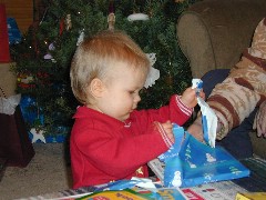 Click to see callum_xmas2002b.jpg