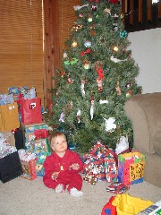 Click to see callum_xmas2002c.jpg